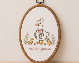 Nurse Goose Embroidery Hoop, Cute Nurse Appreciation Wall Decor, Nursing Graduation Retirement Gift, Medical Office Decor