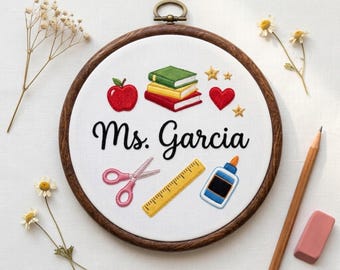Personalized Teacher Embroidery Hoop, School Supplies Classroom Wall Decor, Back To School Kindergarten Teacher Gift