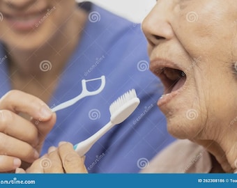 Checklist to ensure staff carryover with oral care in the SNF