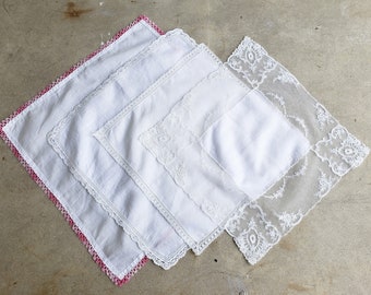 Vintage zakdoeken met geborduurde rand, set van 4