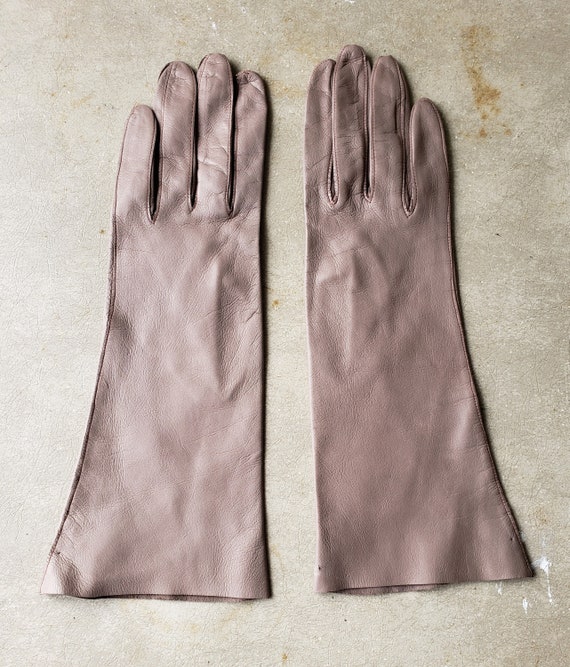 mid forearm length brown leather gloves vintage 6… - image 2