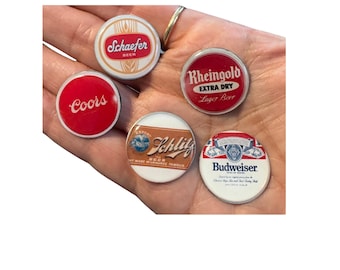 Marcadores de Bola de Golfe Magnéticos Inspirados em Rótulos de Cerveja Retrô – Presente Artesanal para Amantes de Cerveja