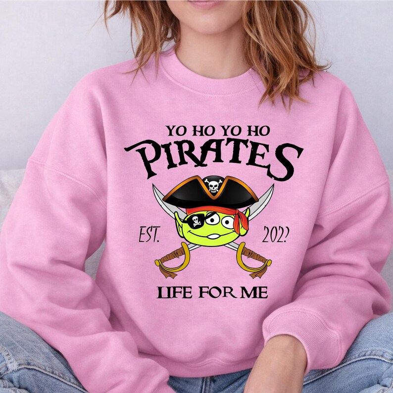 Pirate Mashup Hoodie,Boba Fett Pirate Night Hoodie,Alien Toy Story Pirate Sweatshirt,Year Disney Star Wars Apparel,Personalized Pirate Shirt Bild 6