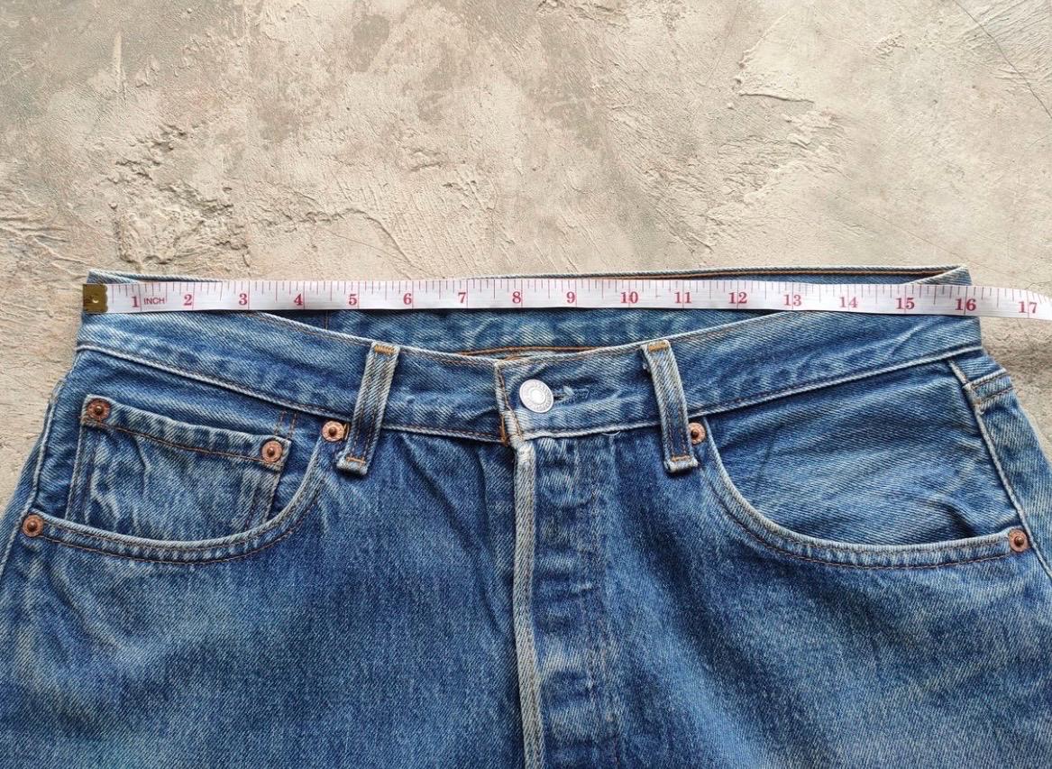Vintage 95' Levi's 501xx Jeans, USA Made Ripped Denim, W32x30