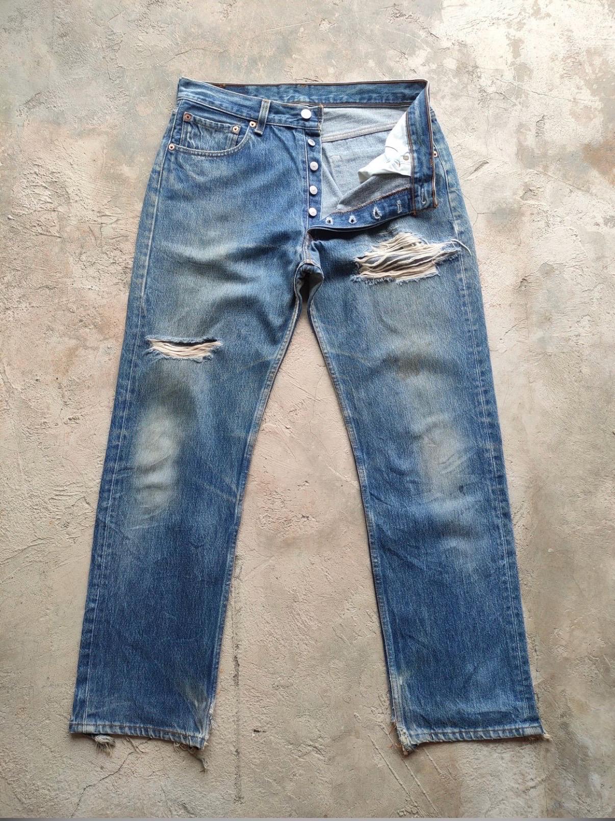 Vintage 95' Levi's 501xx Jeans, USA Made Ripped Denim, W32x30