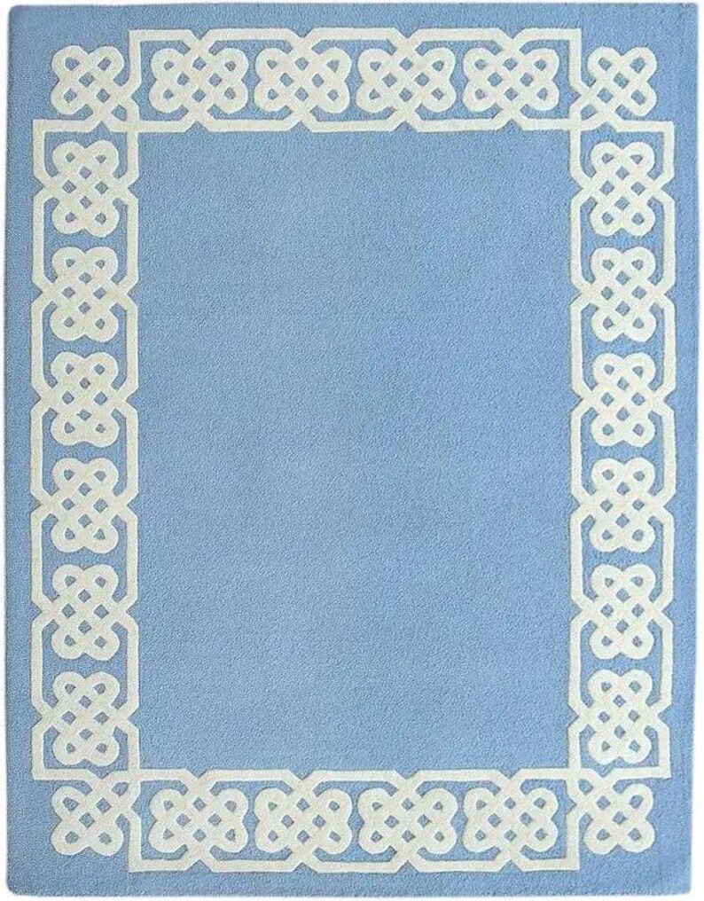 Cornflower Blue Celtic Knot Border Rug — Hand-tufted 8x10 - Etsy