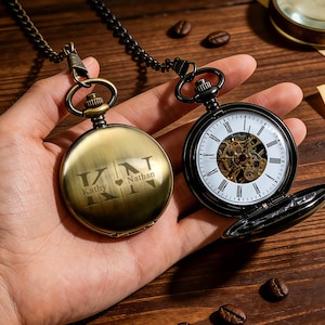 Reloj de bolsillo mecánico grabado personalizado, reloj de bolsillo creativo, relojes de bolsillo retro, regalo de padrinos de boda de estilo antiguo, regalo para él, regalo para papá