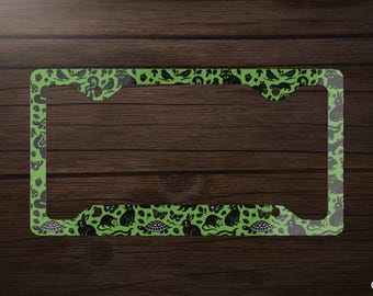 Cute Woodland Creature Animal Raccoon Possum Squirrel Turtle Mushroom Woodsy Pattern Vehicle Accessories For Car Metal License Plate Frame