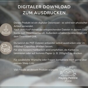 K&ouml;nnte beinhalten: Eine Infografik f&uuml;r einen digitalen Download mit wei&szlig;em Text auf unscharfem Kieselsteinhintergrund. Sie enth&auml;lt Symbole f&uuml;r Download und Druck, Anweisungen f&uuml;r PDF-Dateien und das Logo von Happy Pebble Studio in der unteren rechten Ecke.