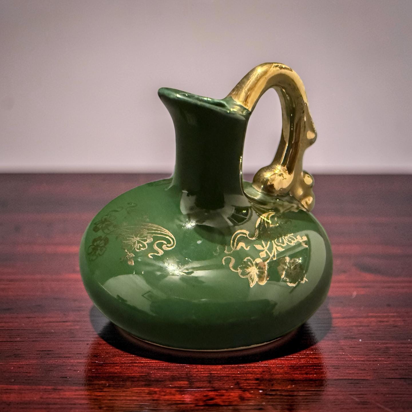 Vintage 22k Gold Vase - Etsy