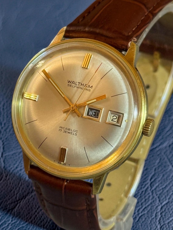 Vintage Waltham Automatic Watch, Swiss 17 Jewel Day Date, 1960s Gold Tone Dress Watch