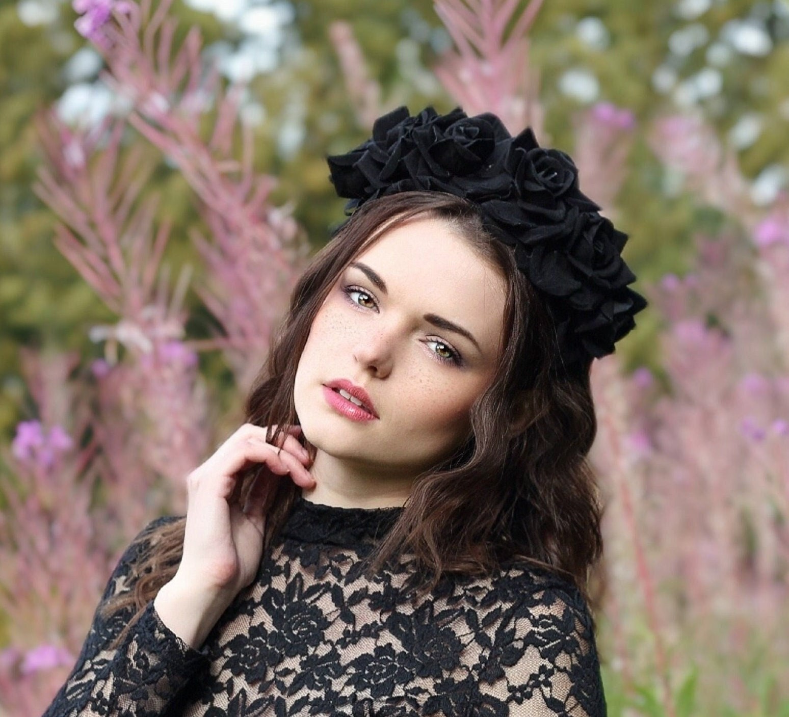 Black Velvet Flower Hairband, Flower Crown, Rose Hairpiece  display picture 3