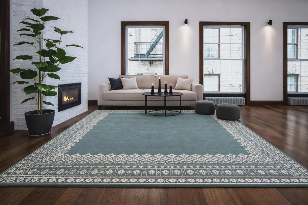 Boxy Traditional Rug Traditional Border Wool Area Rug Hand Tufted, Vintage Oriental Style ...