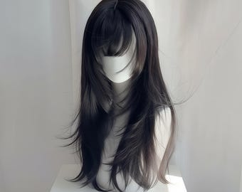 Klassische Braun-Schwarze lange gerade Perücke, Mädchenperücke mit Pony & gestuftem Schnitt, Kunsthaar für den täglichen Gebrauch