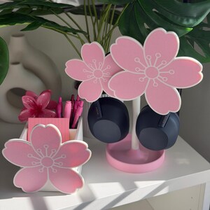 Cherry Blossom Sakura Headphone Stand | Floral Headphone Holder | Pink Desk Organizer | Aesthetic Gaming & Office Decor | 3D Printed Stand afbeelding 5