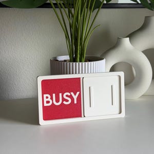 Busy / Free Status Slider | Availability Sign | 3D Printed Desk Decor| Corporate Office Status Sign | Work From Home | Desk Status Sign