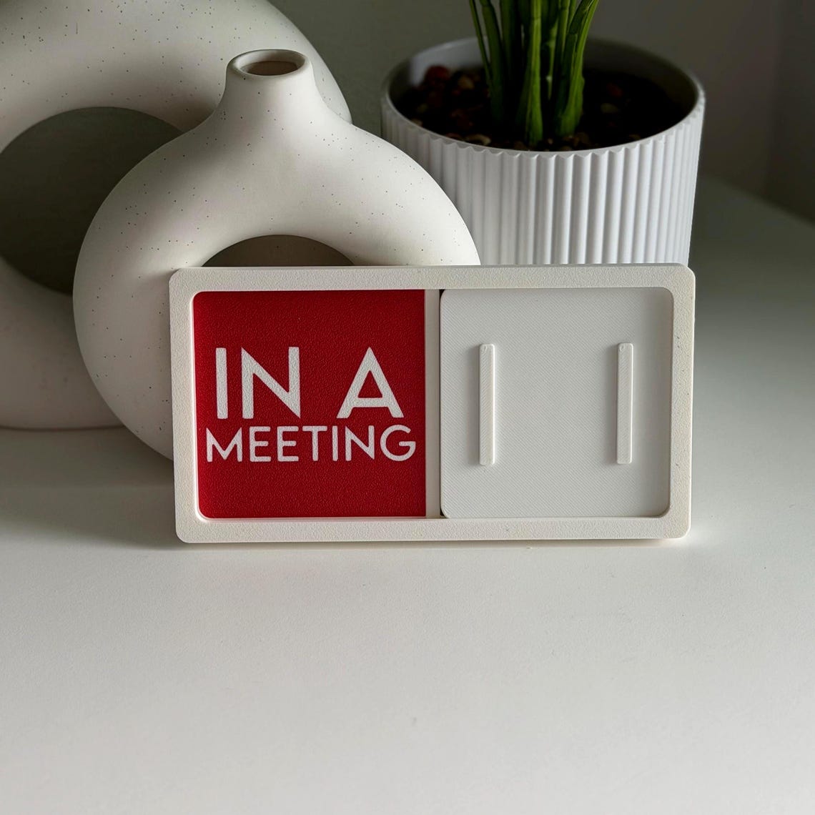 Working Status Sign 3D Printed Desk Status Sign | in a Meeting / Free, Modern Office - Etsy