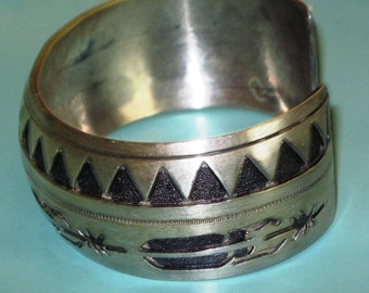 Navajo Signed Sterling Silver Wide Cuff Bracelet 47.1g