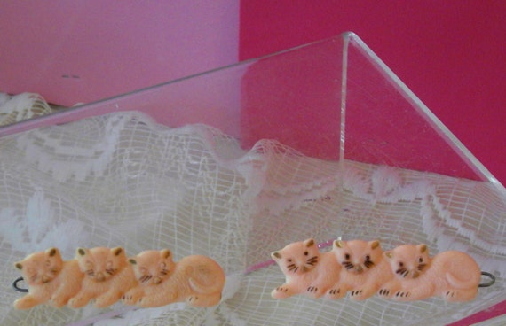 Vintage 1950s Little Girls Barrettes Pink Plastic… - image 1