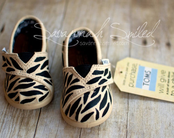 toms zebra shoes