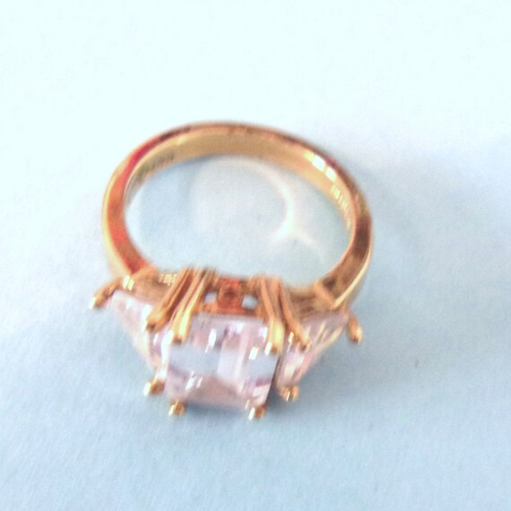 14K gold Ring emeralds, size 8.5 (LIND) 14K gold Ring emeralds, size 8.5 (LIND)