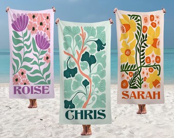 Personalisierte Strandtücher, Retro Floral Pool Handtuch, Name Badetuch, Individuell bedrucktes Schwimmtuch, Bachelorette Strandtuch, Sommerferien Geschenk