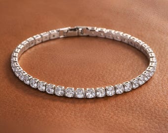 Elegant Zircon Tennis Bracelet, Adjustable Chain, Minimal Sparkle, Everyday Luxury