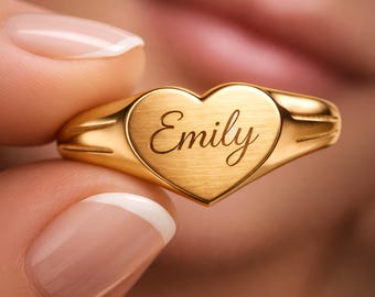 Personalized Heart Signet Ring for Mom – Custom Name Ring, Gold Heart Ring, Mother's Day Gift, Engraved Mom Ring, Gift for Her