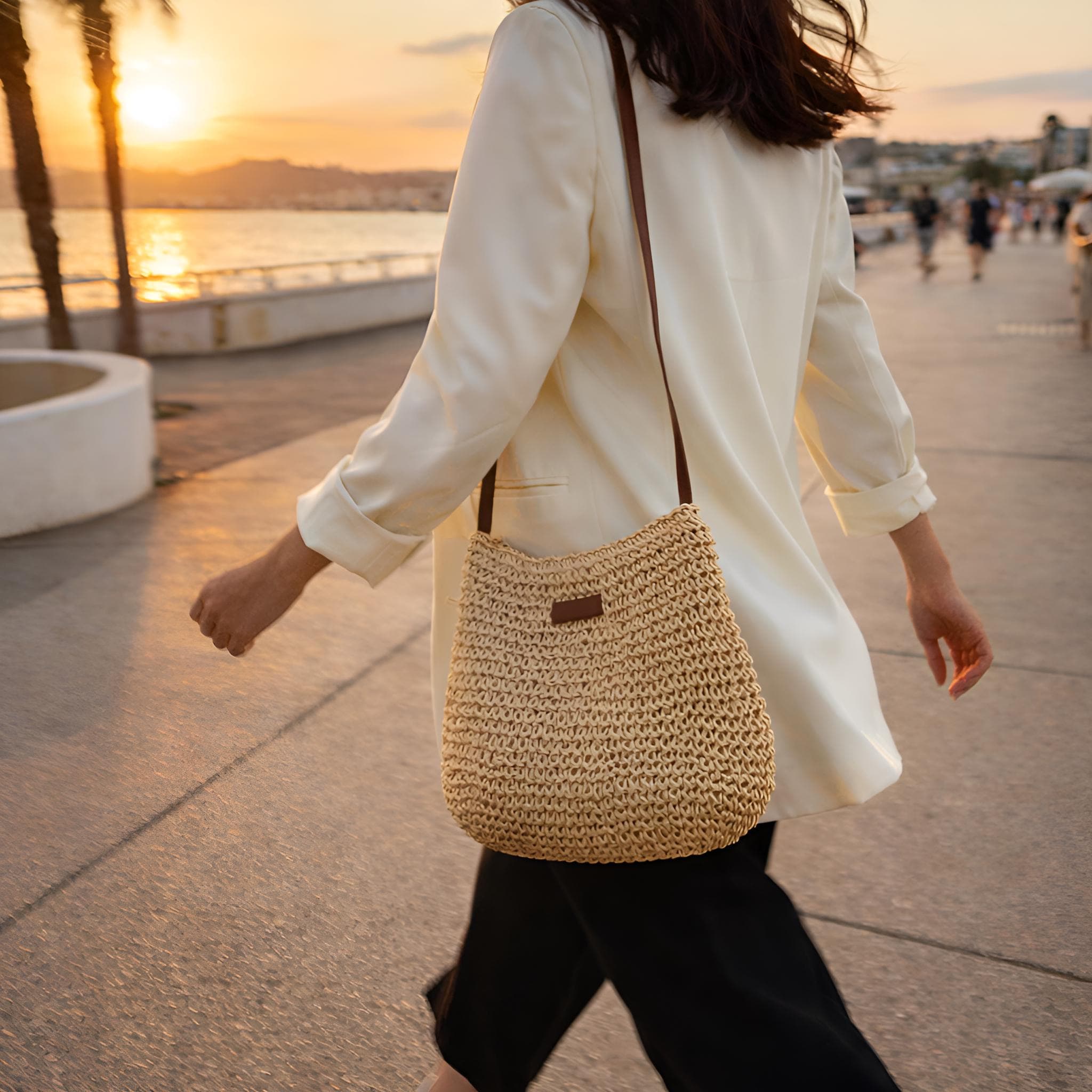 Bohemian Woven Straw Tote Bag with Zipper – Minimalist Summer Purse