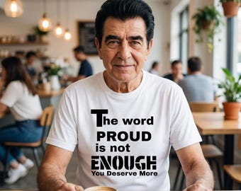 「誇り」という言葉だけでは足りない Tシャツ | モチベーションを高めるタイポグラフィーTシャツ