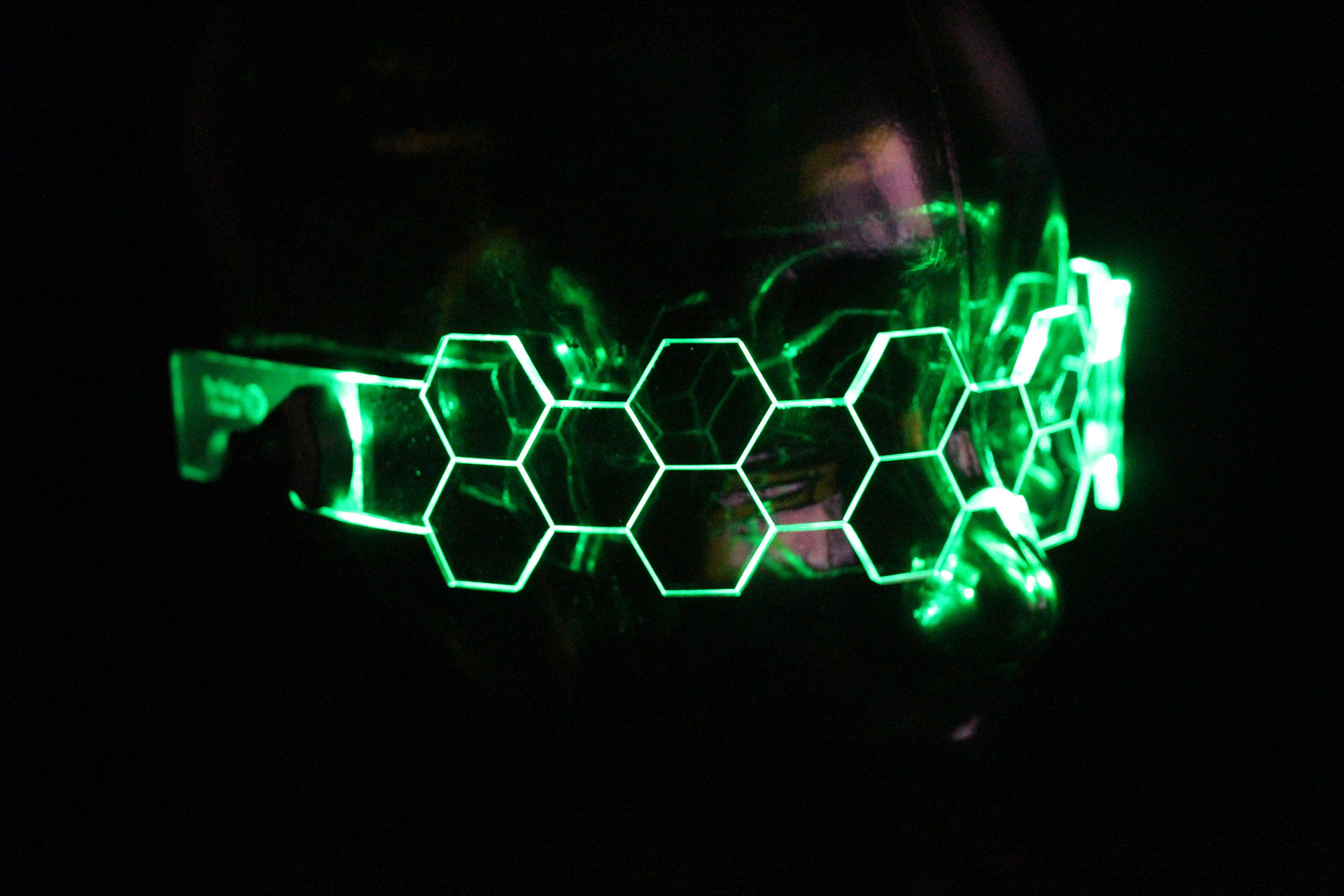 Hive Shield slim Clear **choose your led colour**The original Illumin…
