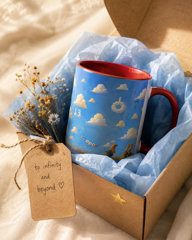 Taza de la habitación de Andy — Lo sabía, te conocía — Taza de café con diseño de nubes inspirada en Toy Story — Regalo para fans de Taylor Swift imagen 9