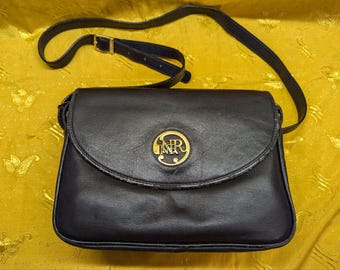 Vintage NINA RICCI Paris Black Signature Shoulder Bag