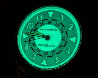 Reloj Quattro Blue Star raro, brazalete de acero, estilo vintage japonés, esfera luminosa, 36 mm. Batería nueva.