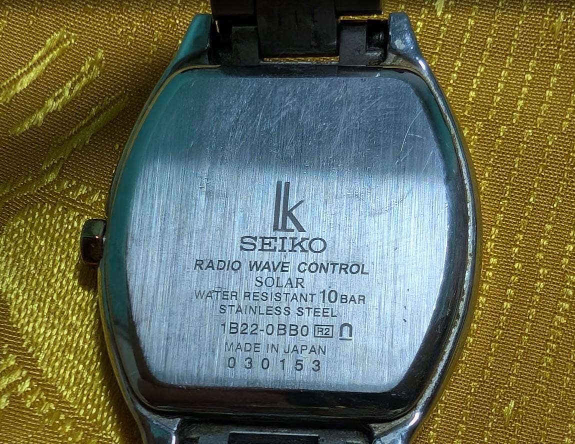 Vintage Seiko Lukia 1B22-0BB0 Solar Radio Wave Control Ladies