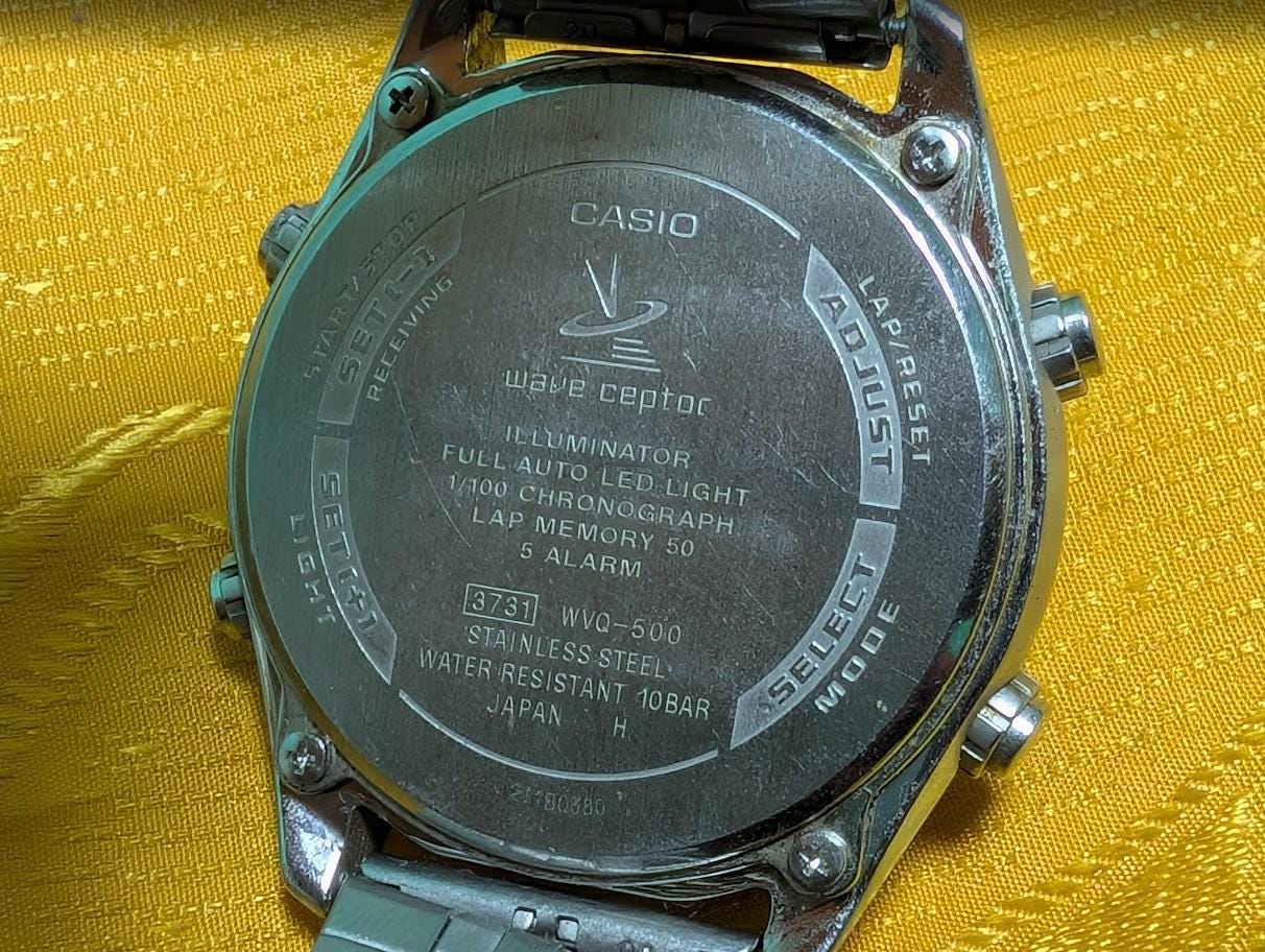 Vintage Casio Wave Ceptor WVQ-500 Tough Solar Radio Controlled 