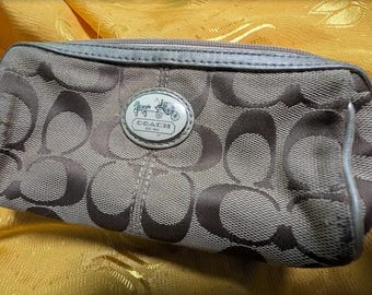Vintage 2000s Coach Signature Canvas Cosmetic Bag Beige Brown Monogram Makeup Pouch Zippered Small Clutch Organizer