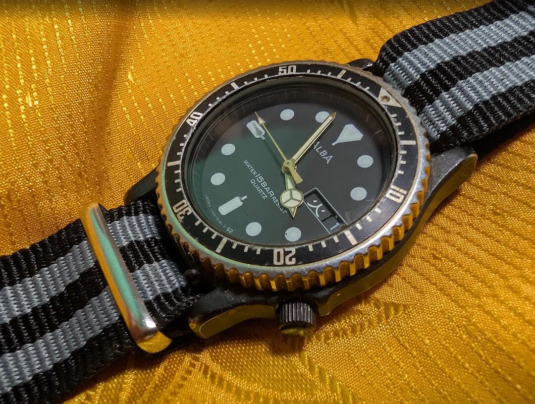 Vintage ALBA V348-6080 Diver Style Quartz Watch 35mm 15 Bar Japan