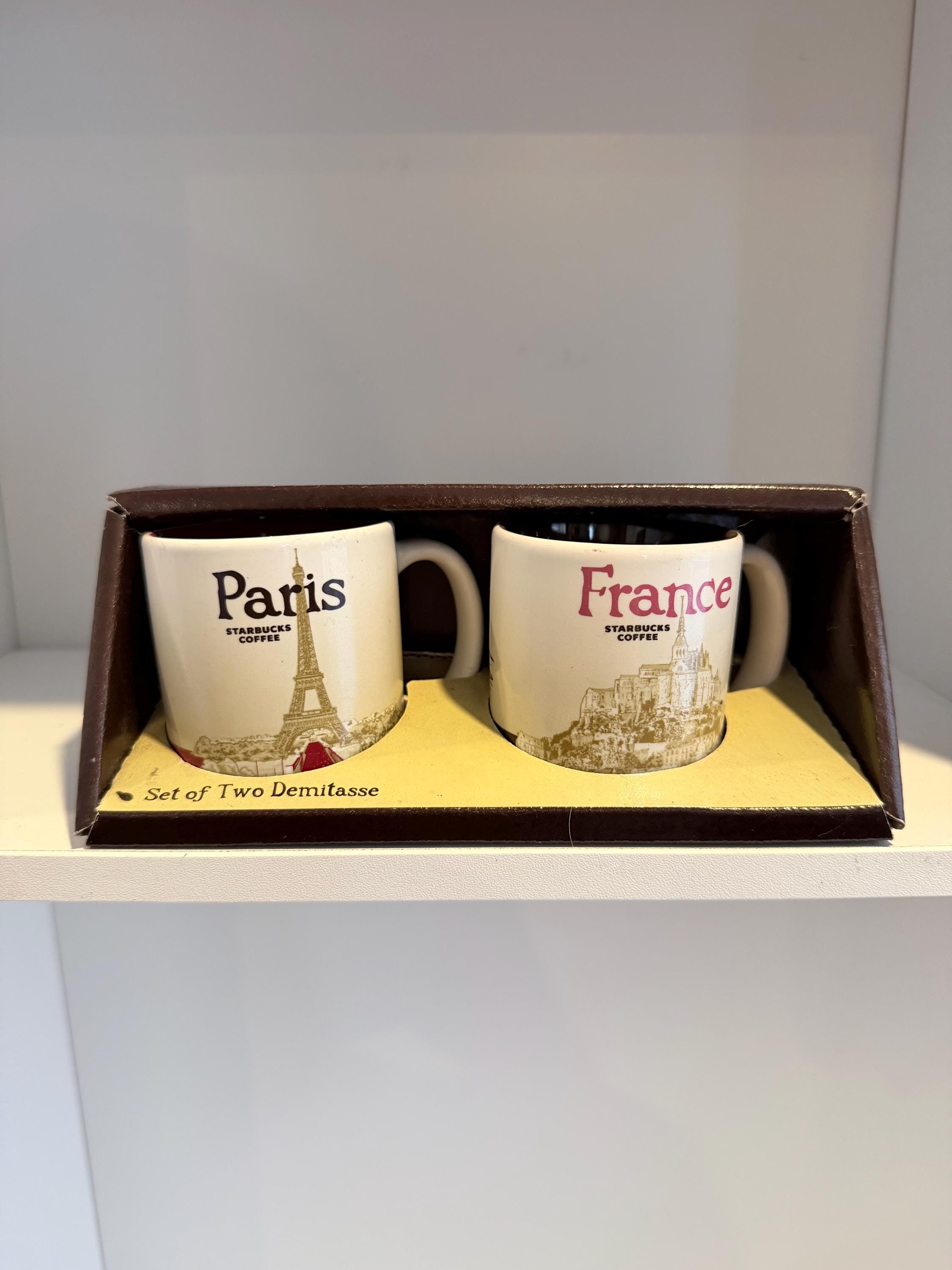 MARVEL MUG STARBUCKS Disneyland Paris You Are Here Collection Avengers MARVEL MUG STARBUCKS Disneyland Paris You Are Here Collection Avengers