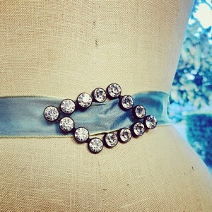 Antique 1920s Art Deco Czech crystal / Belt buckle / sash buckle / vintage jewelry / Czechoslovakian glass