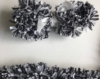 Free Shipping Crepe Paper Fringe, Paper Festooning, Crepe Paper Garland, Crepe Paper Banner, Black And White Decoration Supply Vintage