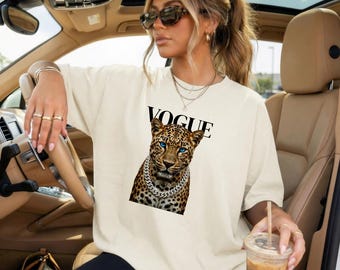 Leopard Vogue Graphic Tee, Blue Eyed Cheetah Shirt, Diamond Chain Animal Print Top, Trendy Streetwear Oversized T-Shirt Y2K Aesthetic