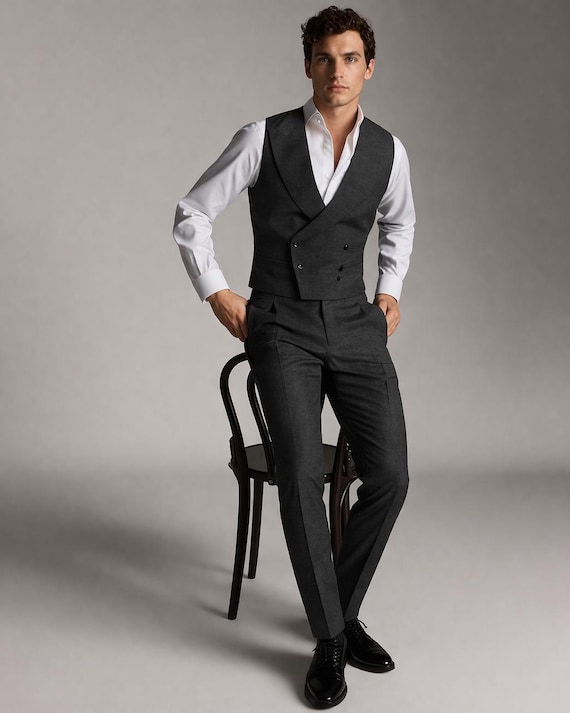 Charcoal Grey Double-Breasted Vest Suit – 2-Piece Tailored Men’s Formal Suit, Wedding Suit, Business, Special Occasion, Groom Suit, Men Suit