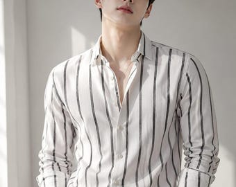 Weiß Vertikales Streifen Baumwollhemd für Herren, koreanischer Stil Button Down, Smart Casual Langarmhemd, Sommer Resort Wear, Bürokleidung, Event