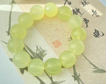 Moonlight Glow Xiuyu Jade Bracelet – Natural Pale Green Yellow Beaded Bracelet