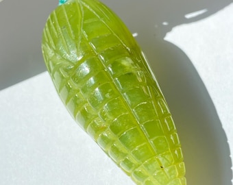 Natural Xiu Jade Corn Pendant – Translucent Green Nephrite Amulet