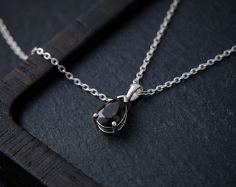 Black Obsidian Teardrop Necklace – Minimalist Silver Pendant, Elegant Everyday Jewelry