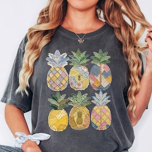 Comfort Colors® Patchwork Pineapple Shirt Summer Fruit Tee Tropical Cottagecore Shirt Cute Pineapple Graphic Tee Gift ( Not real Patchwork )
