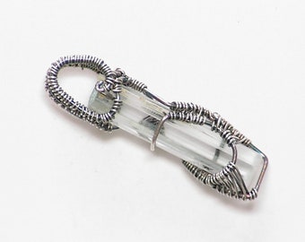 White Beryl Crystal Pendant, Raw Crystal Pendant,Wire Wrapped Jewelry, Wire Wrapped Pendant,Handmade Jewelry,