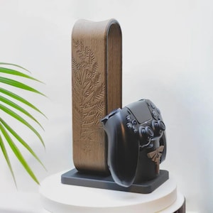 Headphone & Controller Stand | Gamer Desk Organizer | PS5 / Xbox Holder | Wood-Style Texture | Gift for Gamers